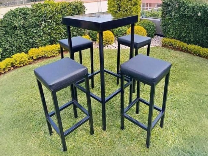 Mobiliario para Eventos - Mesa Bar Negro X4 - DECOFES E.I.R.L