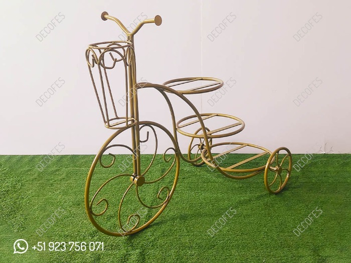 Mobiliario para Eventos - Alzata per dolci modello triciclo - DECOFES E.I.R.L