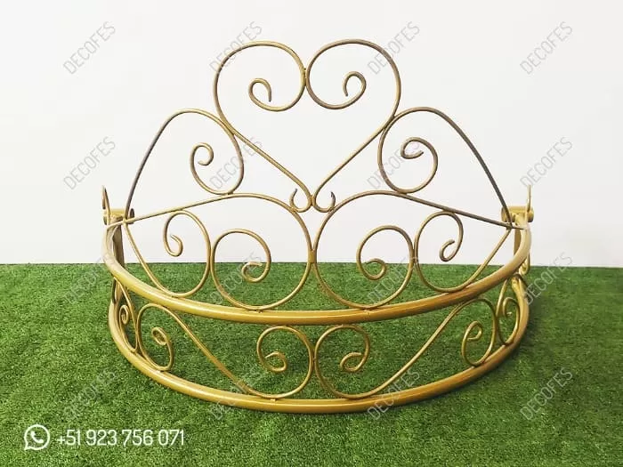 Structure for Events princess crown